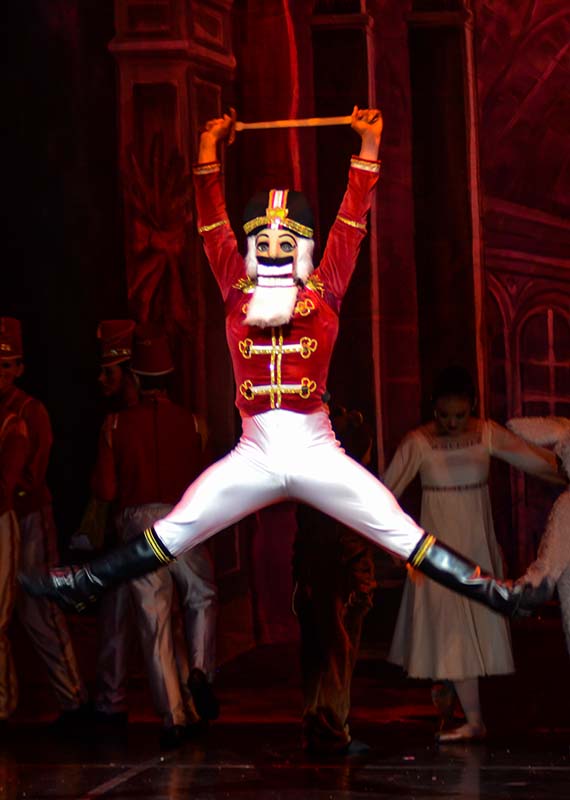 Nutcracker Dance Camp 570×800